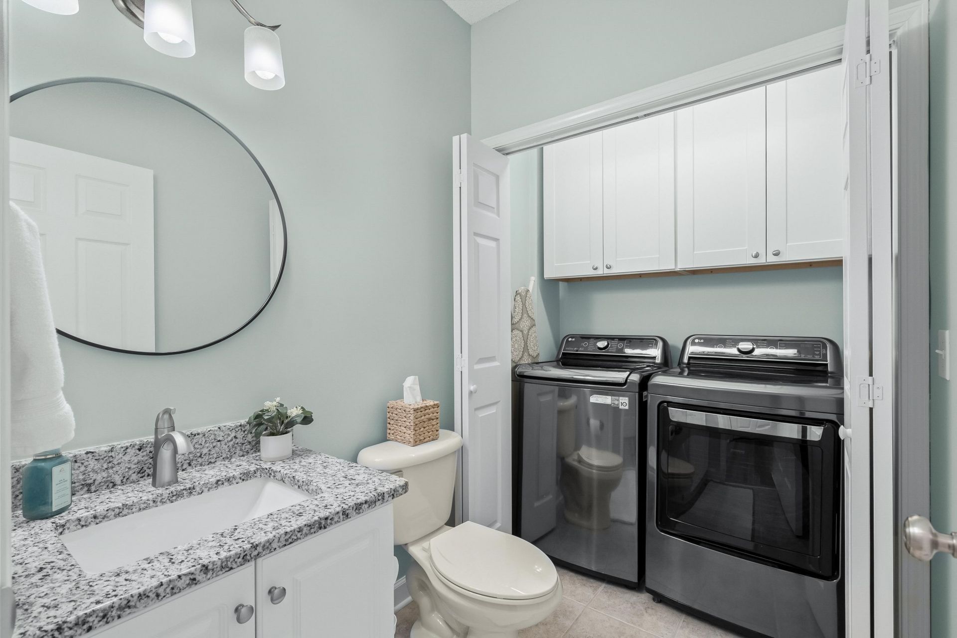 1545 Spinnaker Dr.  Photo 22