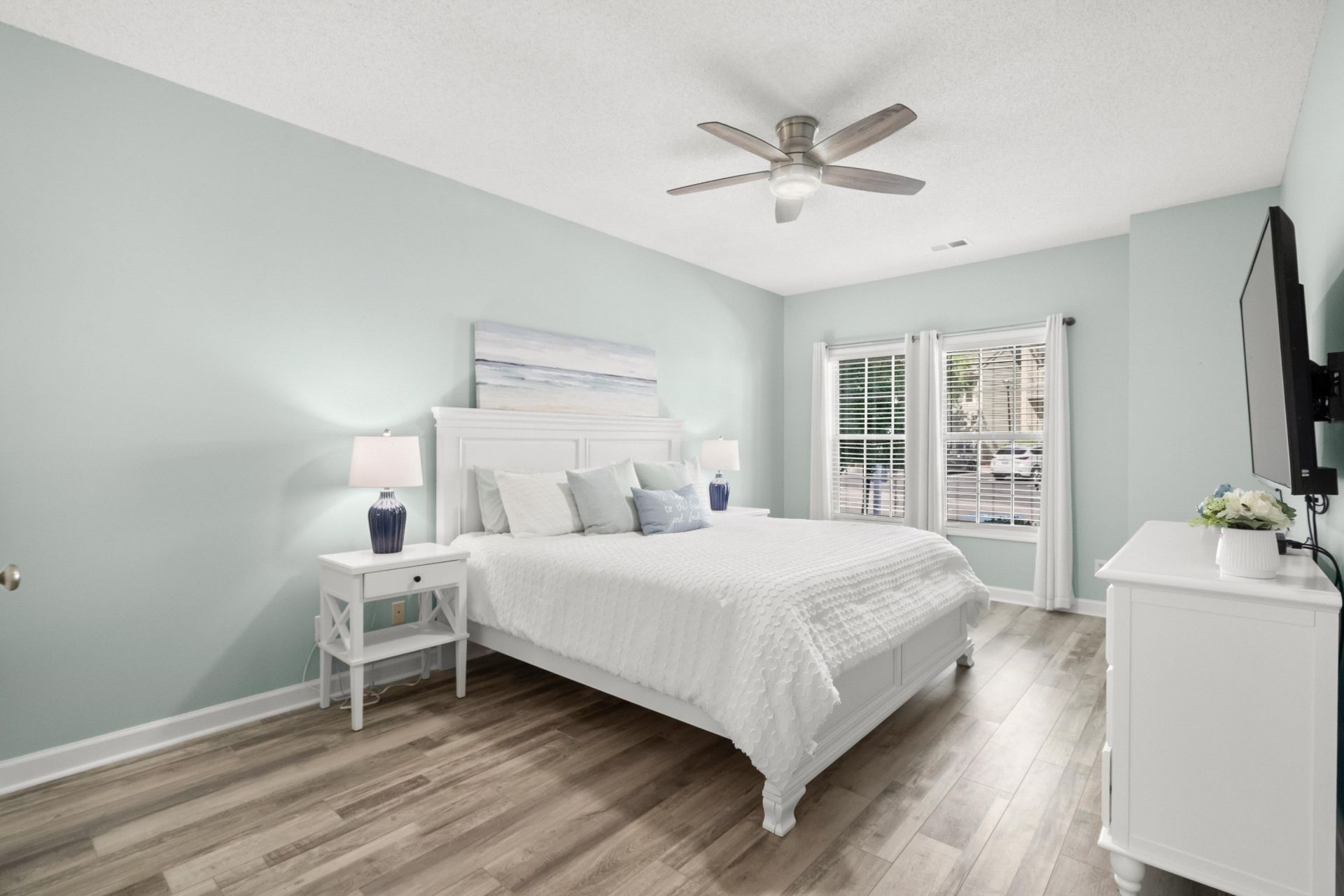 1545 Spinnaker Dr.  Photo 23