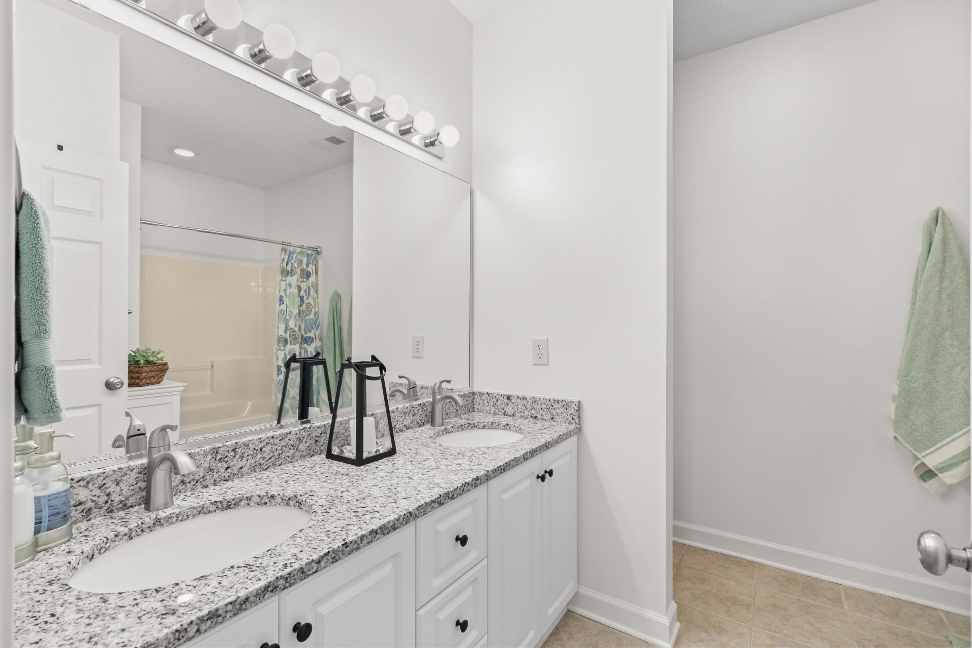 1545 Spinnaker Dr.  Photo 26