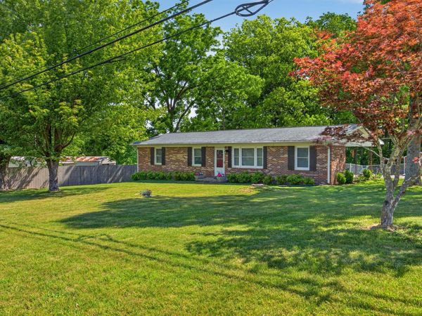 1052 Airport Rd , Livingston, TN 38570