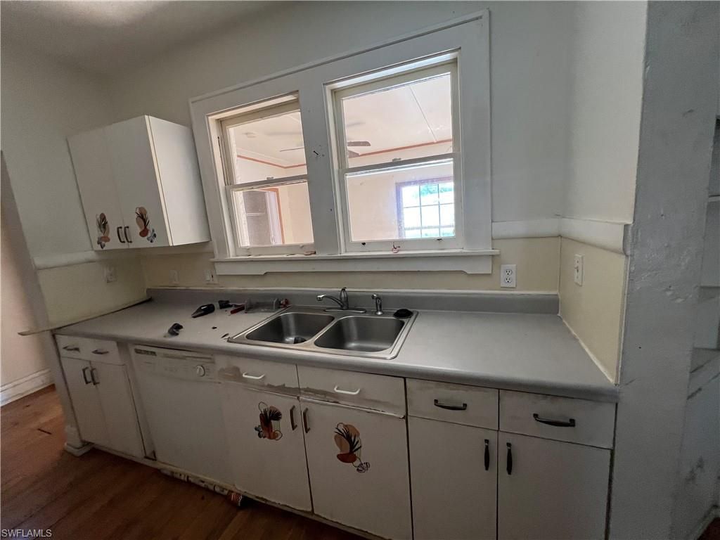 3835 Lake St , Fort Myers, FL 33901 Photo