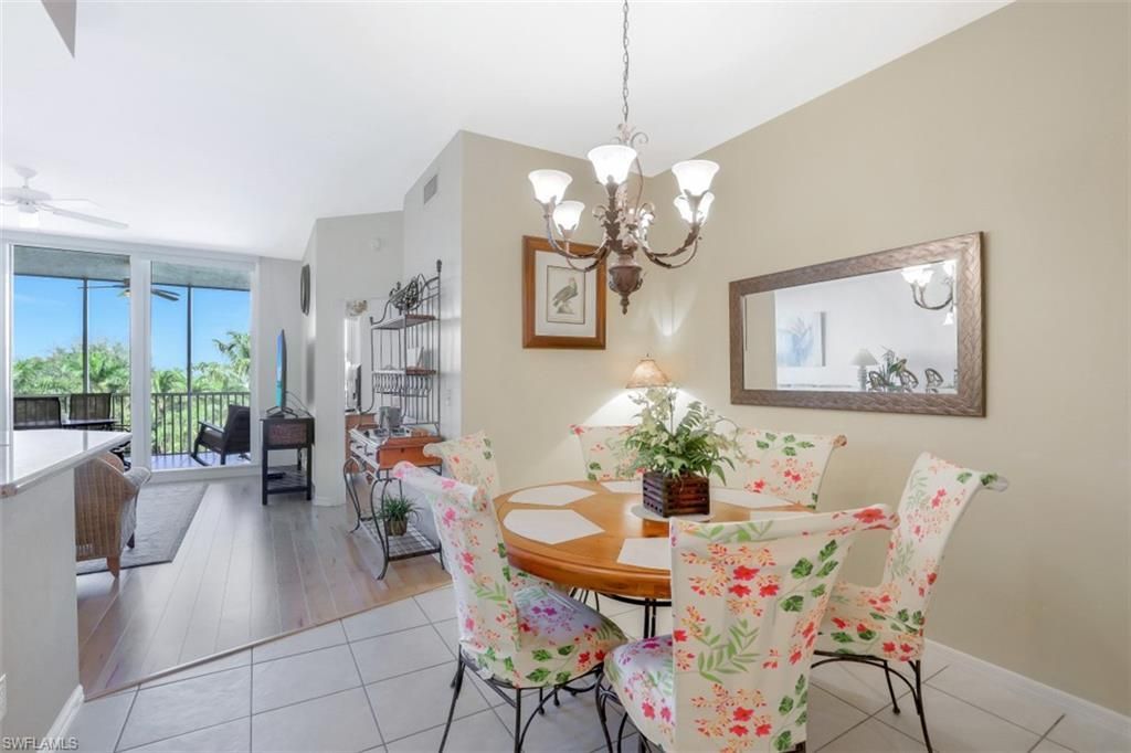 460 Launch Cir , Unit 403, Naples, FL 34108 Photo