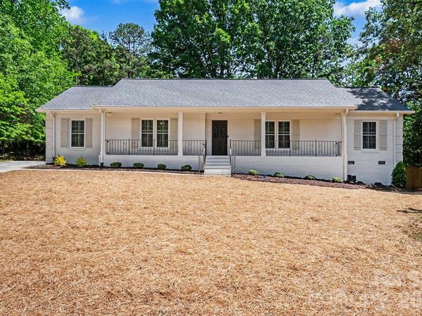 7806 Snowden Lane, Charlotte, NC 28270