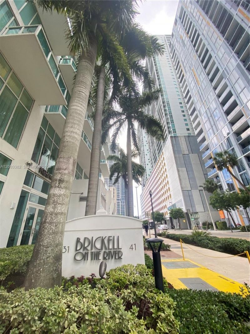 41 SE 5th St , Unit 1108, Miami, FL 33131 Photo
