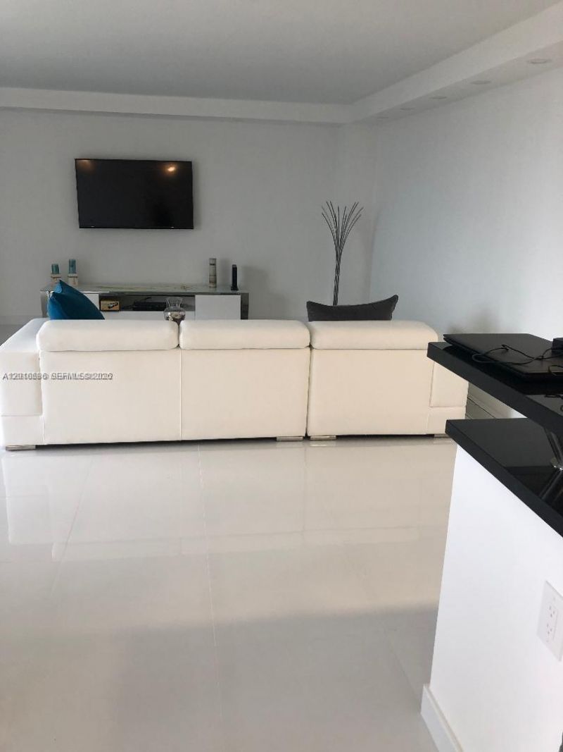 2030 S Ocean Dr , Unit 1706, Hallandale Beach, FL 33009 Photo