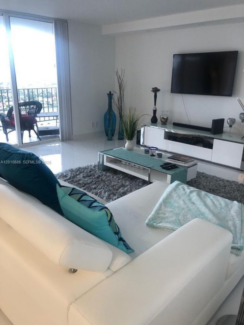 2030 S Ocean Dr , Unit 1706, Hallandale Beach, FL 33009 Photo