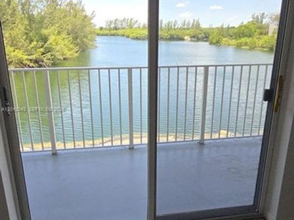 8240 SW 210th St , Unit 214, Cutler Bay, FL 33189