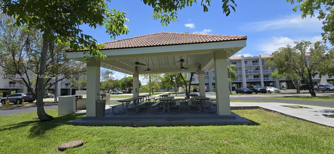 8240 SW 210th St , Unit 214, Cutler Bay, FL 33189 Photo
