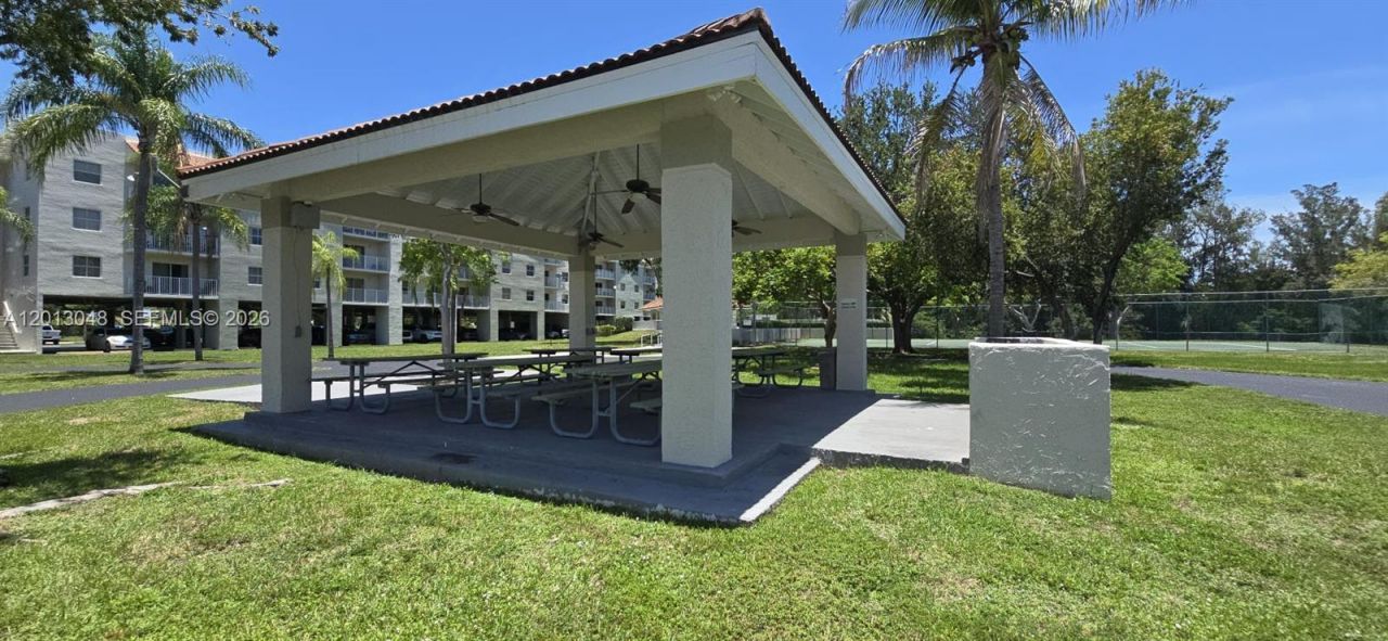 8240 SW 210th St , Unit 214, Cutler Bay, FL 33189 Photo