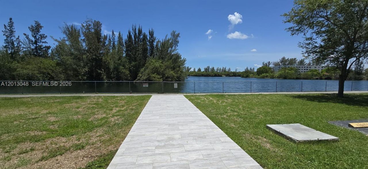 8240 SW 210th St , Unit 214, Cutler Bay, FL 33189 Photo