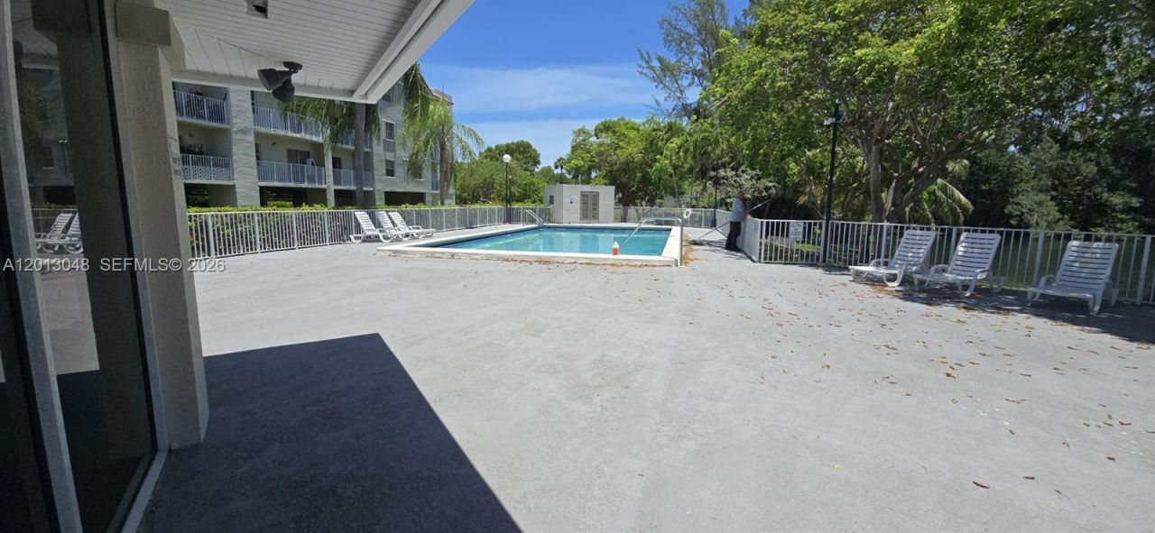 8240 SW 210th St , Unit 214, Cutler Bay, FL 33189 Photo