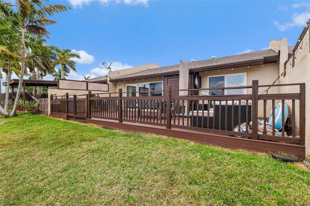 12340 SW 115th Ter , Miami, FL 33186 Photo