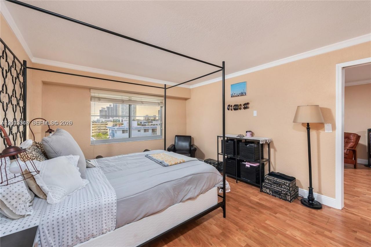 1000 Michigan Ave , Unit 704, Miami Beach, FL 33139 Photo