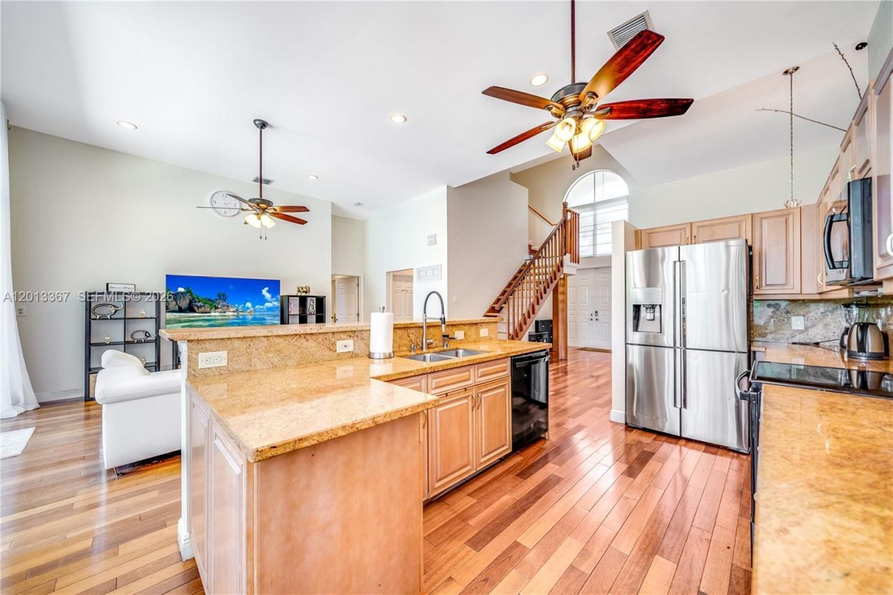 1241 S 13th Ave , Hollywood, FL 33019 Photo