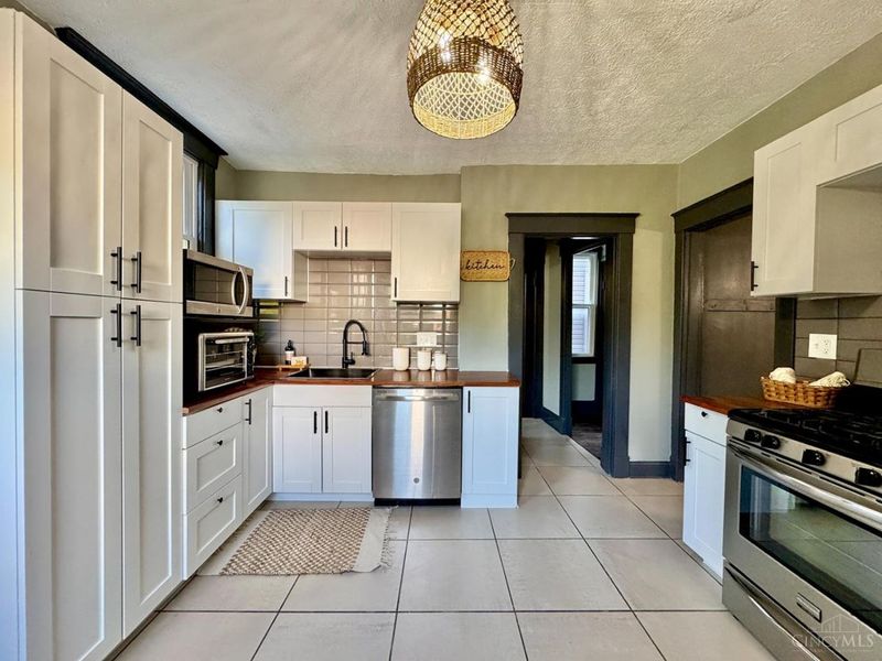 2908 Montclair Avenue, Cincinnati, OH 45211 Photo 13