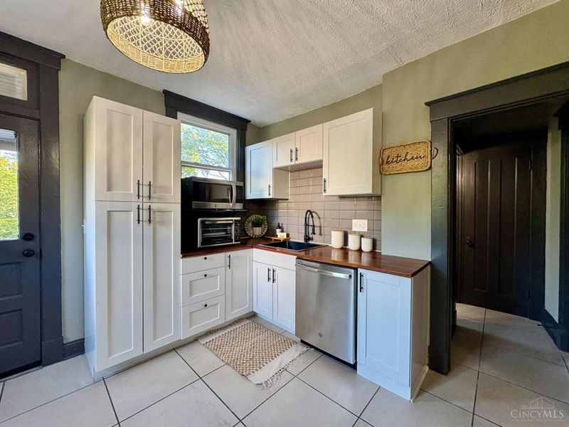 2908 Montclair Avenue, Cincinnati, OH 45211 Photo 14