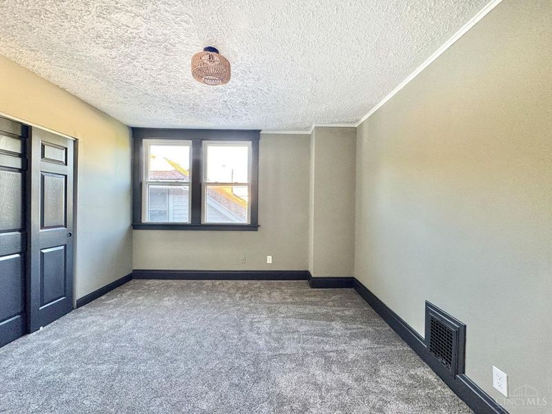 2908 Montclair Avenue, Cincinnati, OH 45211 Photo 21
