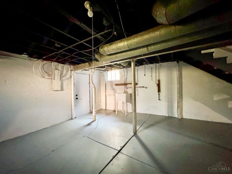 2908 Montclair Avenue, Cincinnati, OH 45211 Photo 33