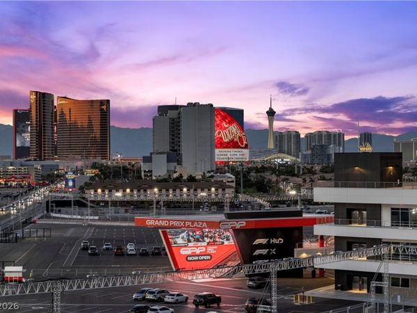 205 E Harmon Avenue , Unit 802, Las Vegas, NV 89169