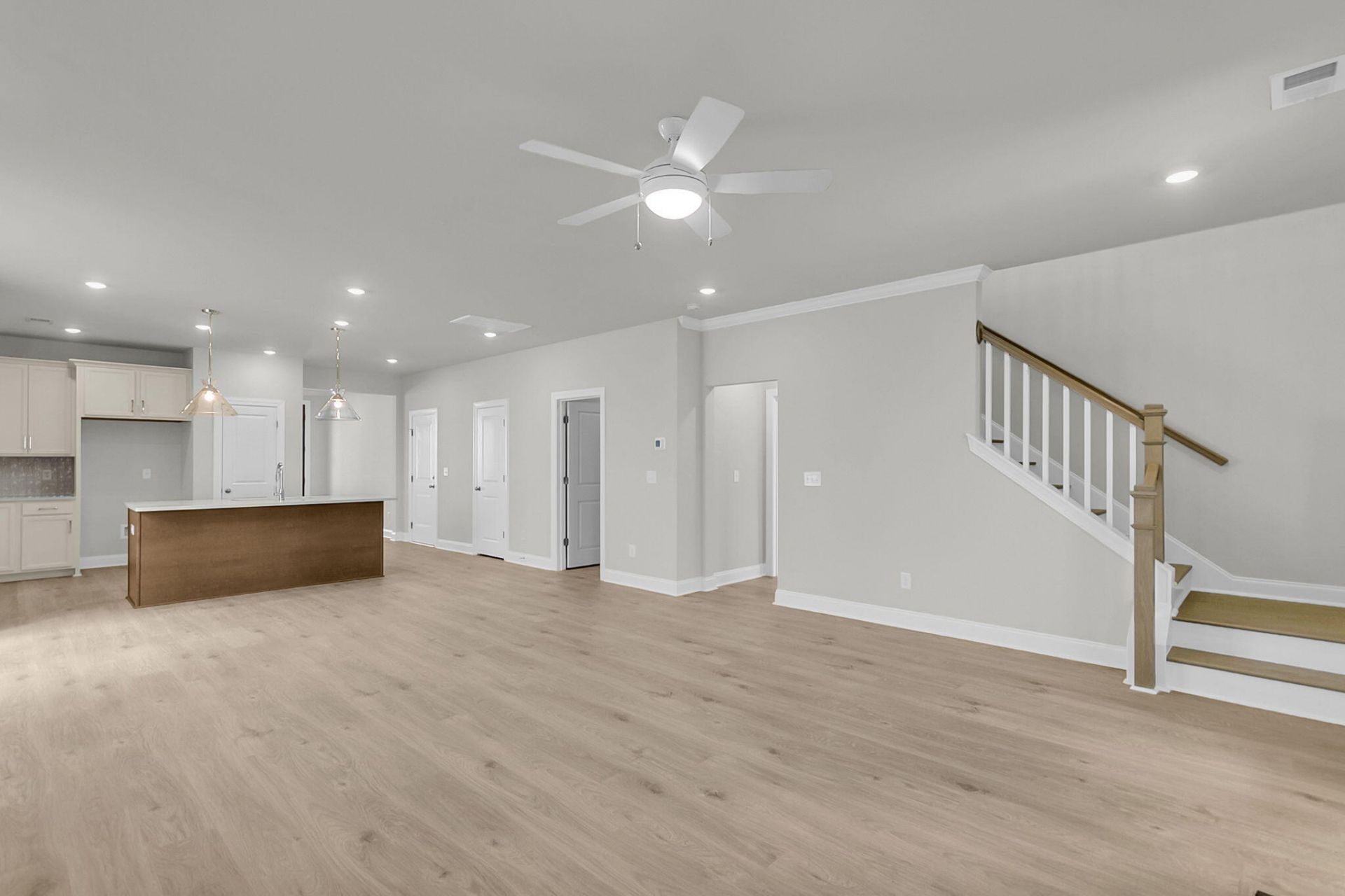 745 Maynard Lane Photo 21