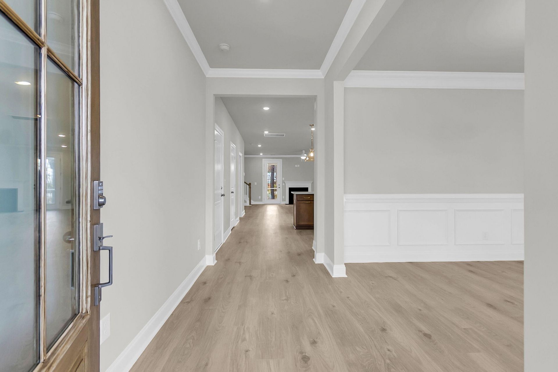 745 Maynard Lane Photo 4