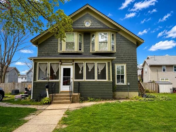 205 Noble Street , La Porte, IN 46350