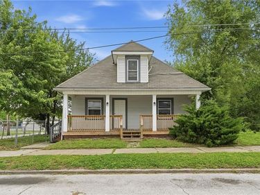 11208 Chicago Avenue, Sugar Creek, MO 64054