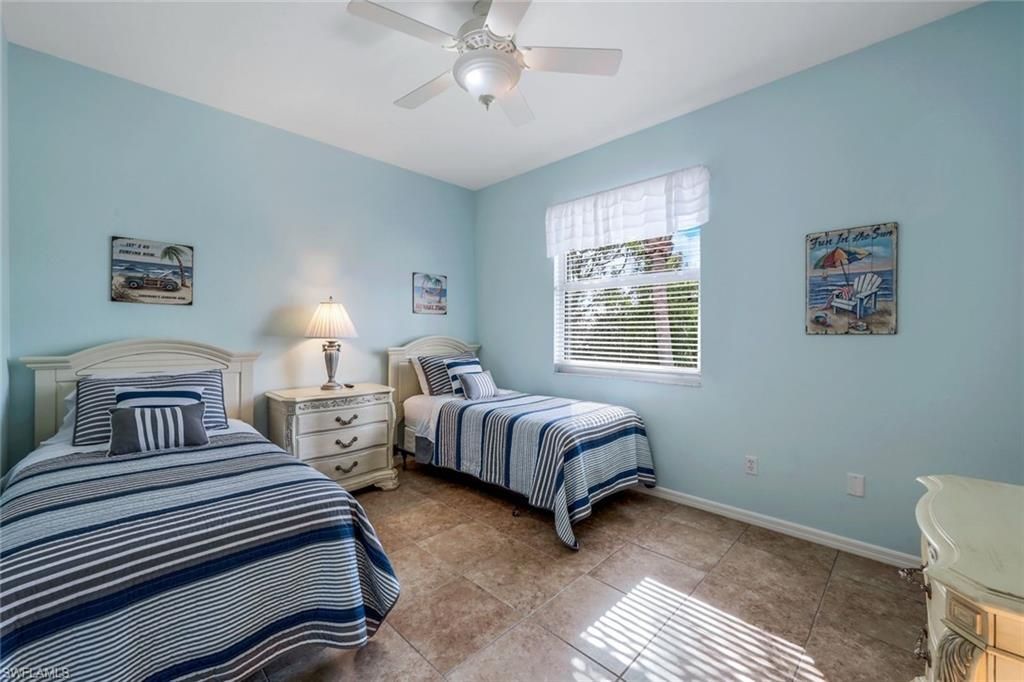 460 Launch Cir , Unit 301, Naples, FL 34108 Photo