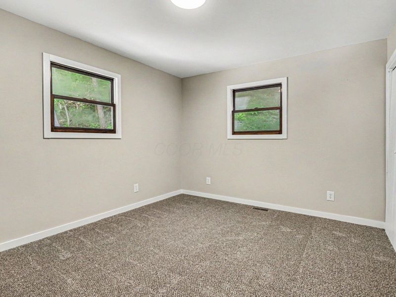 7670 Buckeye Road SE, Sugar Grove, OH 43155 Photo 10