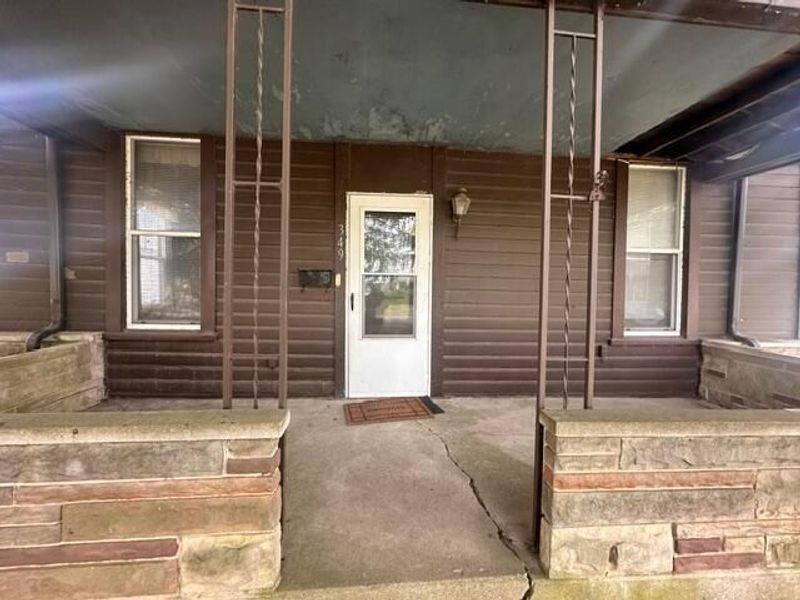 349 W Main Street, Mechanicsburg, OH 43044 Photo 2