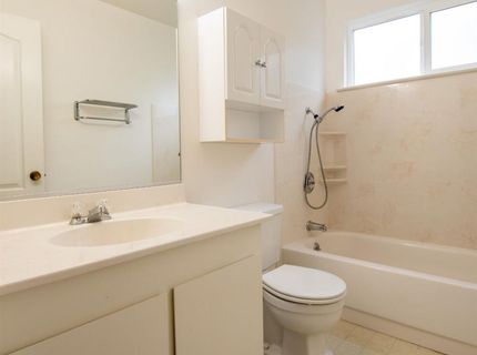2905 Bateman Ln, Modesto, CA 95354 Photo