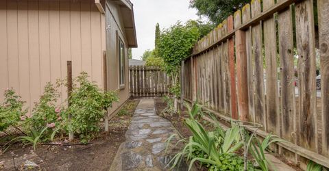 2905 Bateman Ln, Modesto, CA 95354 Photo