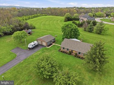 2847 ROOSEVELT AVENUE, YORK, PA 17408