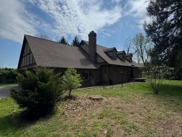1 BARNITZ ROAD, CARLISLE, PA 17015