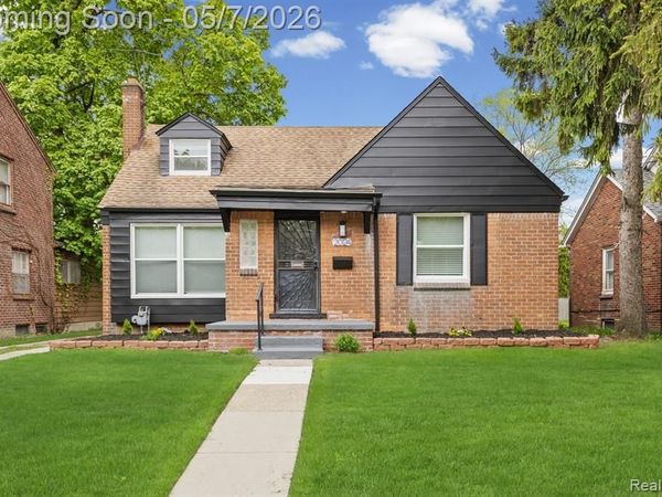 20124 Snowden Street, Detroit, MI 48235