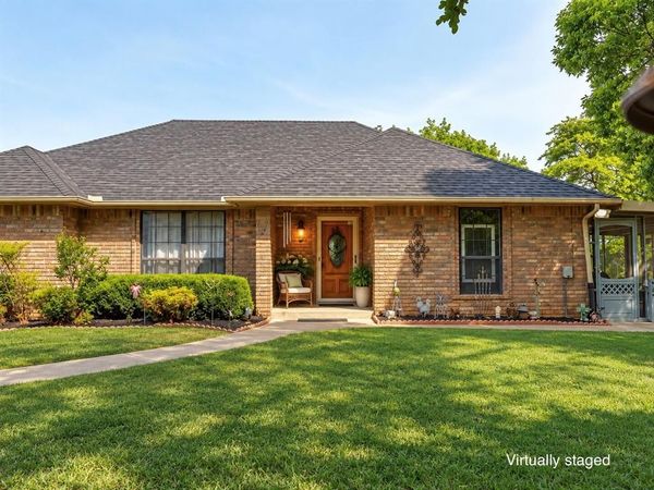 1420 Canyon Lake Road, Calumet, OK 73014