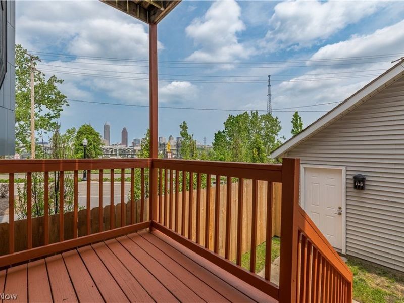 2135 W 6th Street, Cleveland, OH 44113 Photo 16