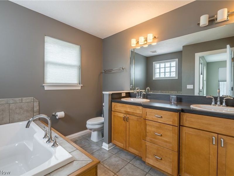 2135 W 6th Street, Cleveland, OH 44113 Photo 19