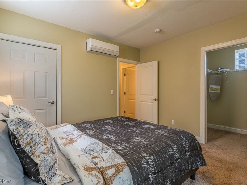 2135 W 6th Street, Cleveland, OH 44113 Photo 48