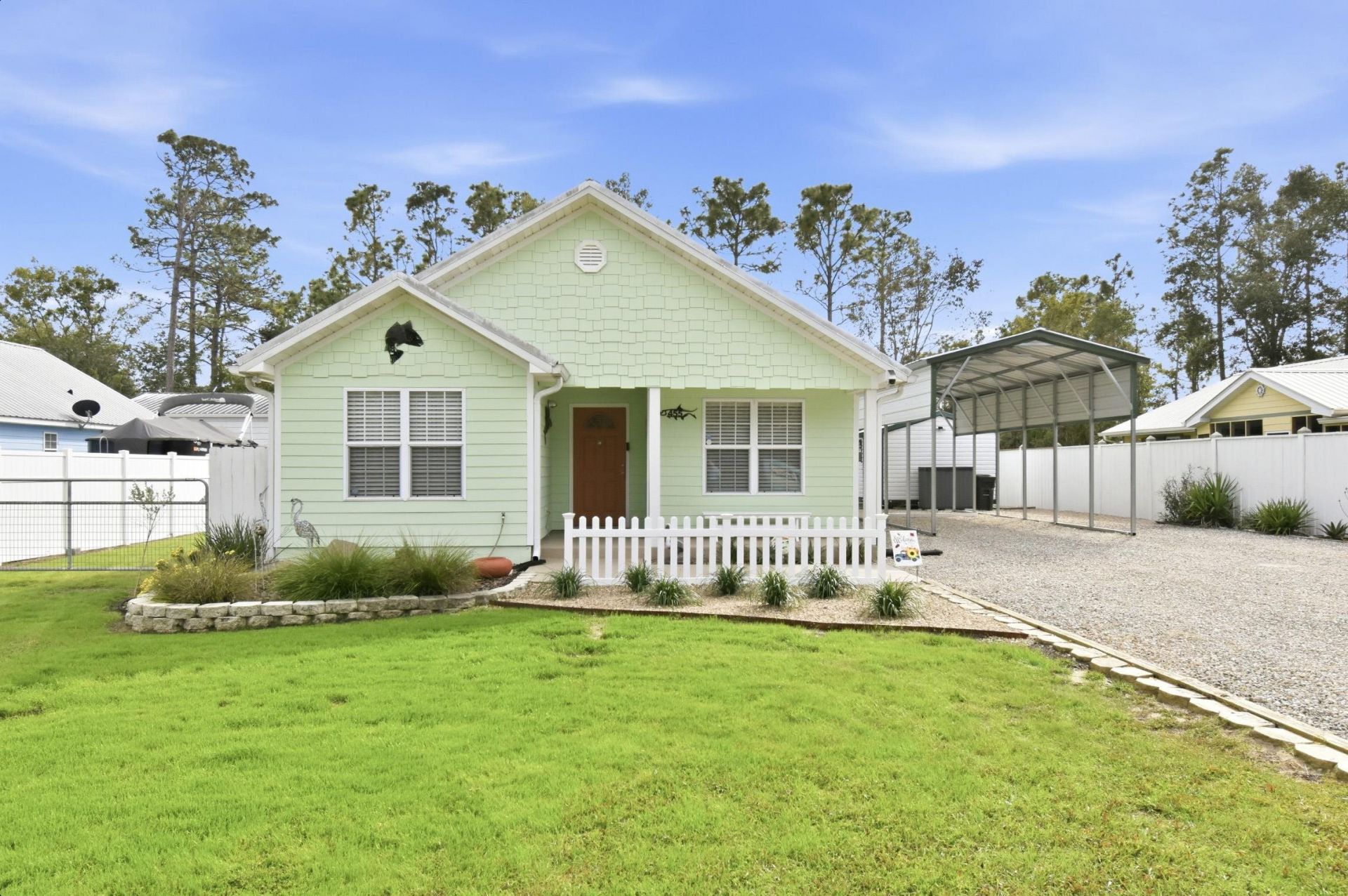 455 Kings Creek Circle, Steinhatchee, FL 00000 Photo