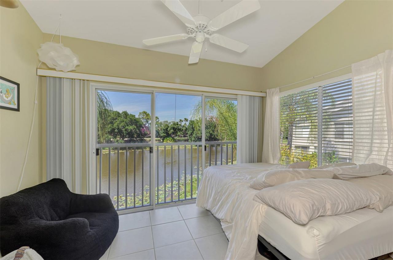 900 Addington Court, Unit 203, Venice, FL 34293 Photo