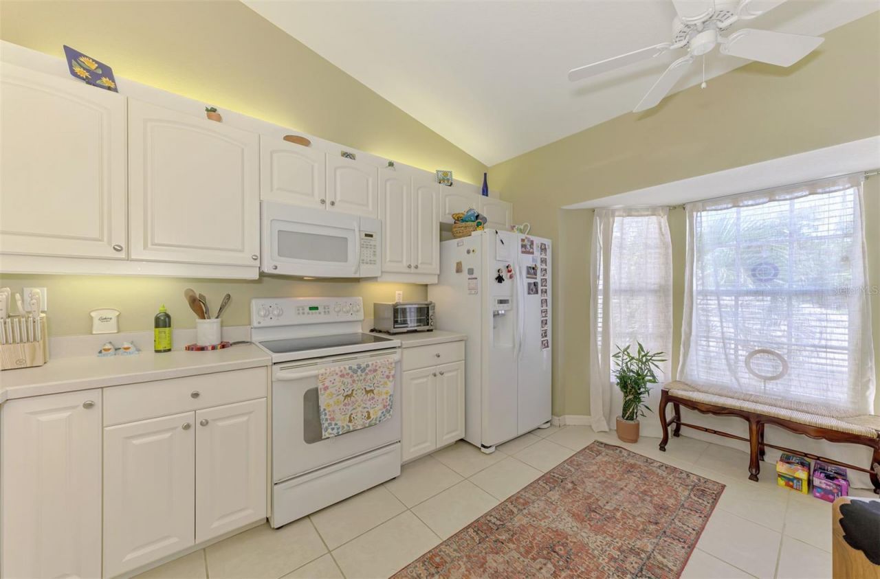 900 Addington Court, Unit 203, Venice, FL 34293 Photo