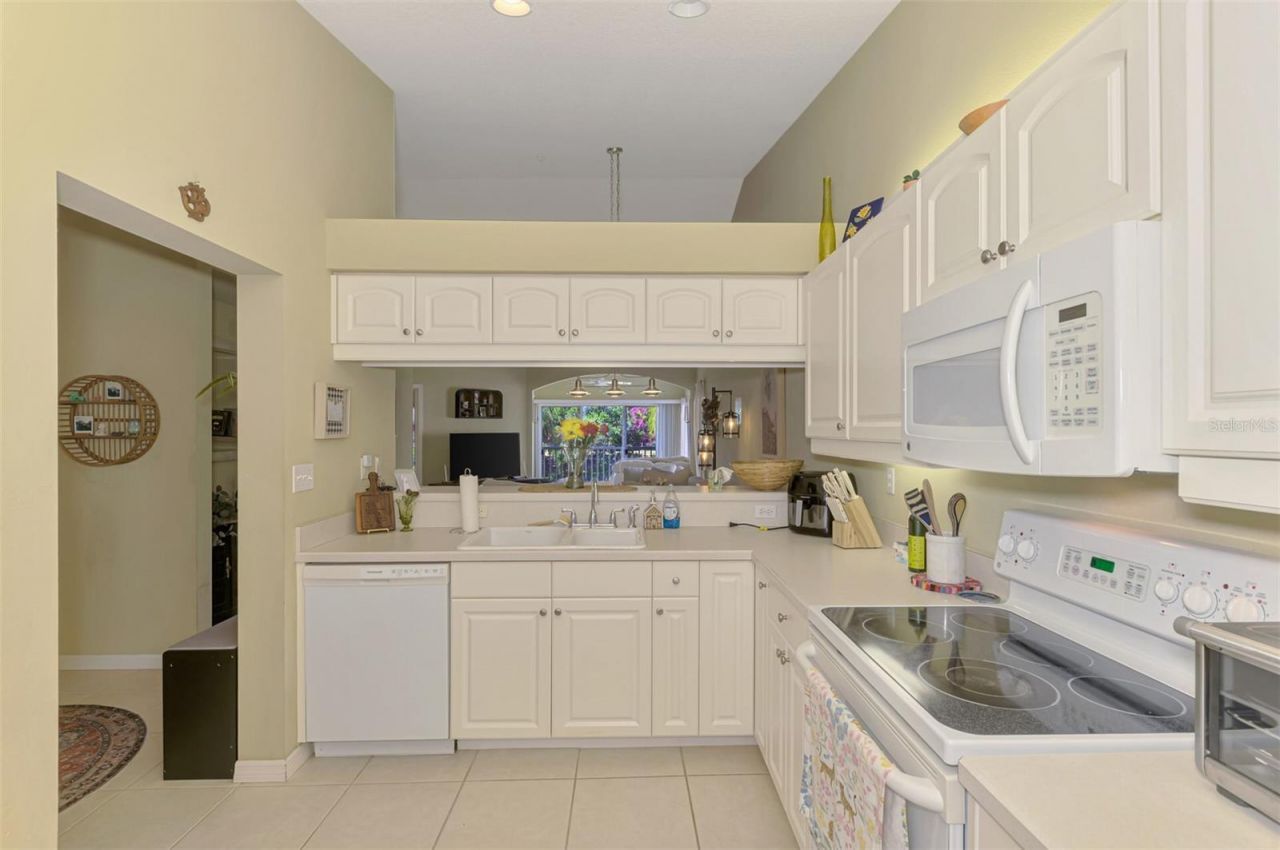900 Addington Court, Unit 203, Venice, FL 34293 Photo