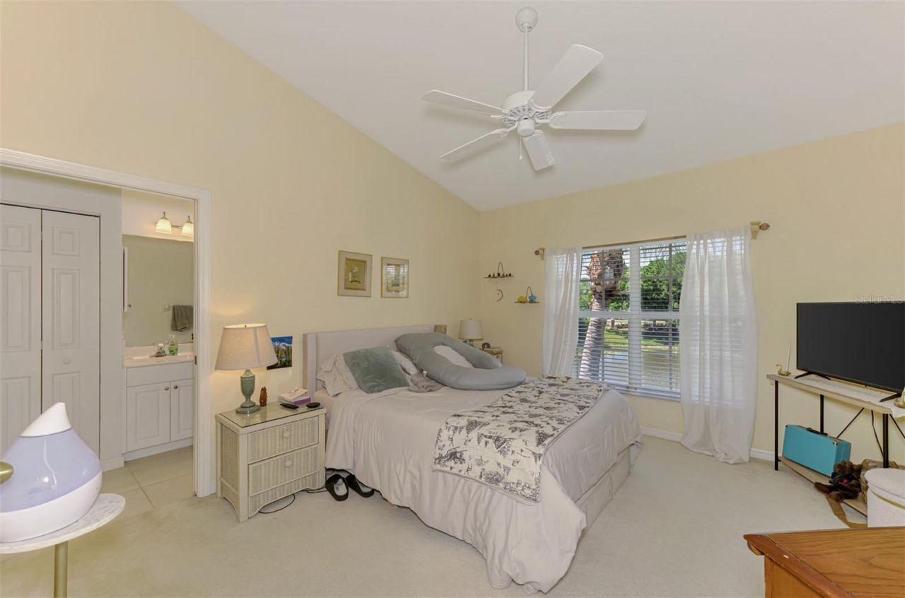 900 Addington Court, Unit 203, Venice, FL 34293 Photo