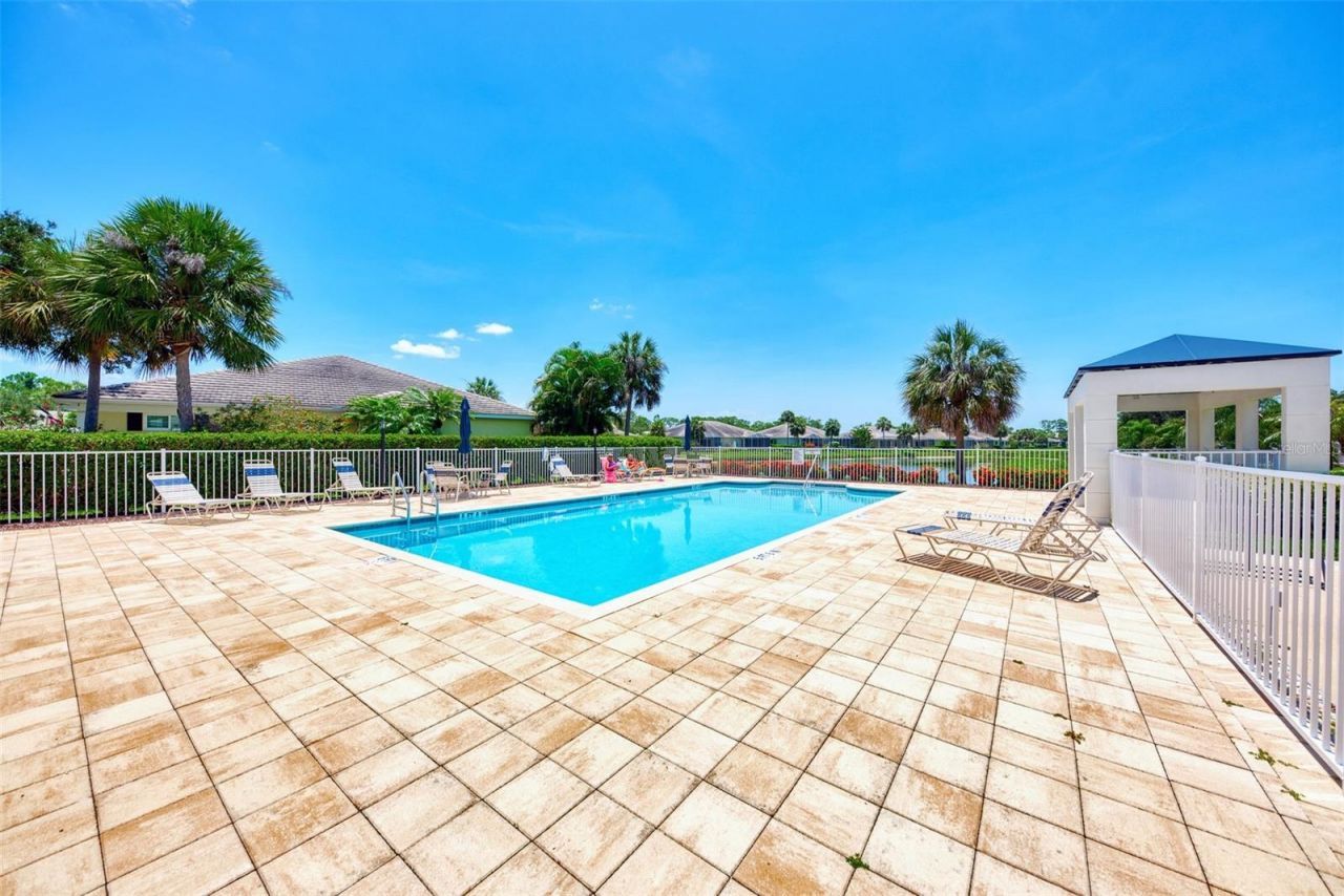 900 Addington Court, Unit 203, Venice, FL 34293 Photo