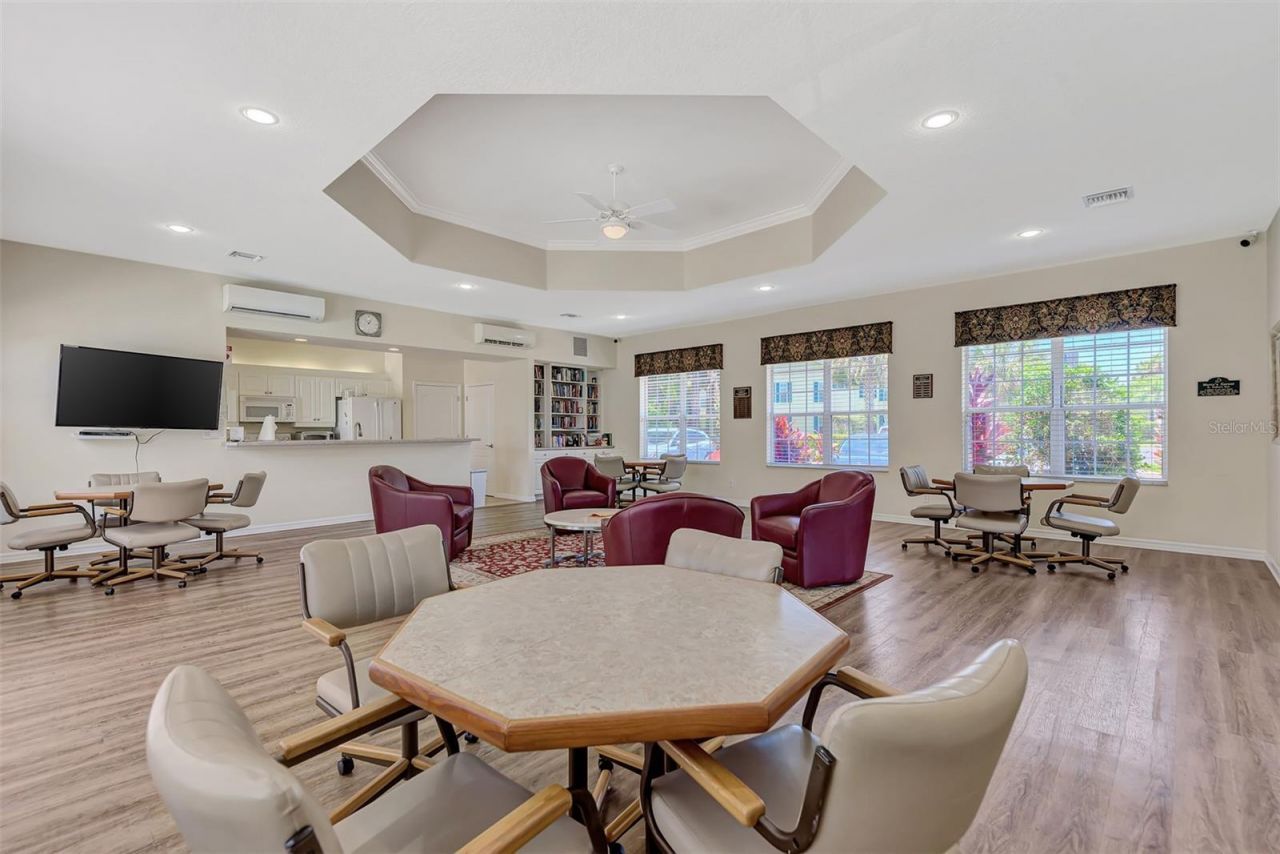 900 Addington Court, Unit 203, Venice, FL 34293 Photo