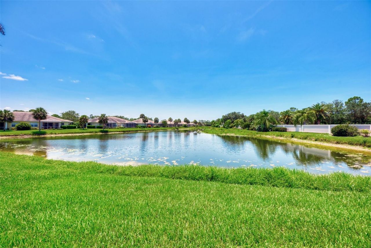 900 Addington Court, Unit 203, Venice, FL 34293 Photo