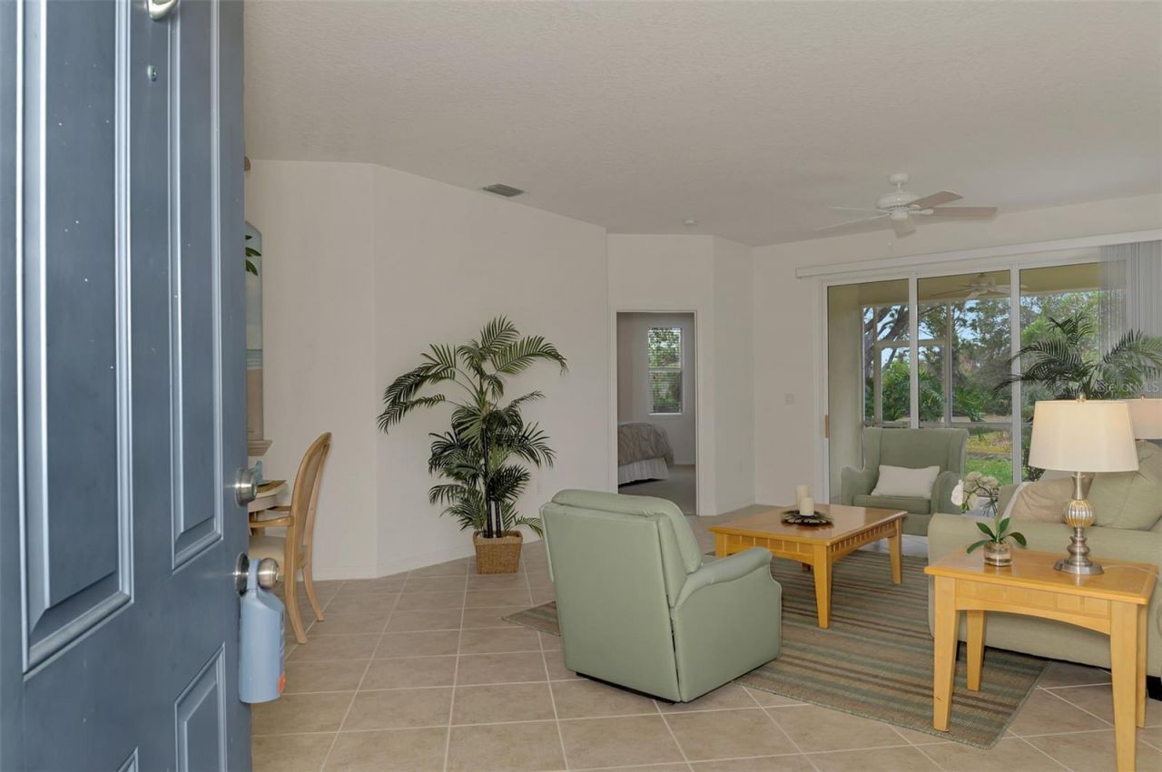 9367 Carnaby Drive, Venice, FL 34293 Photo