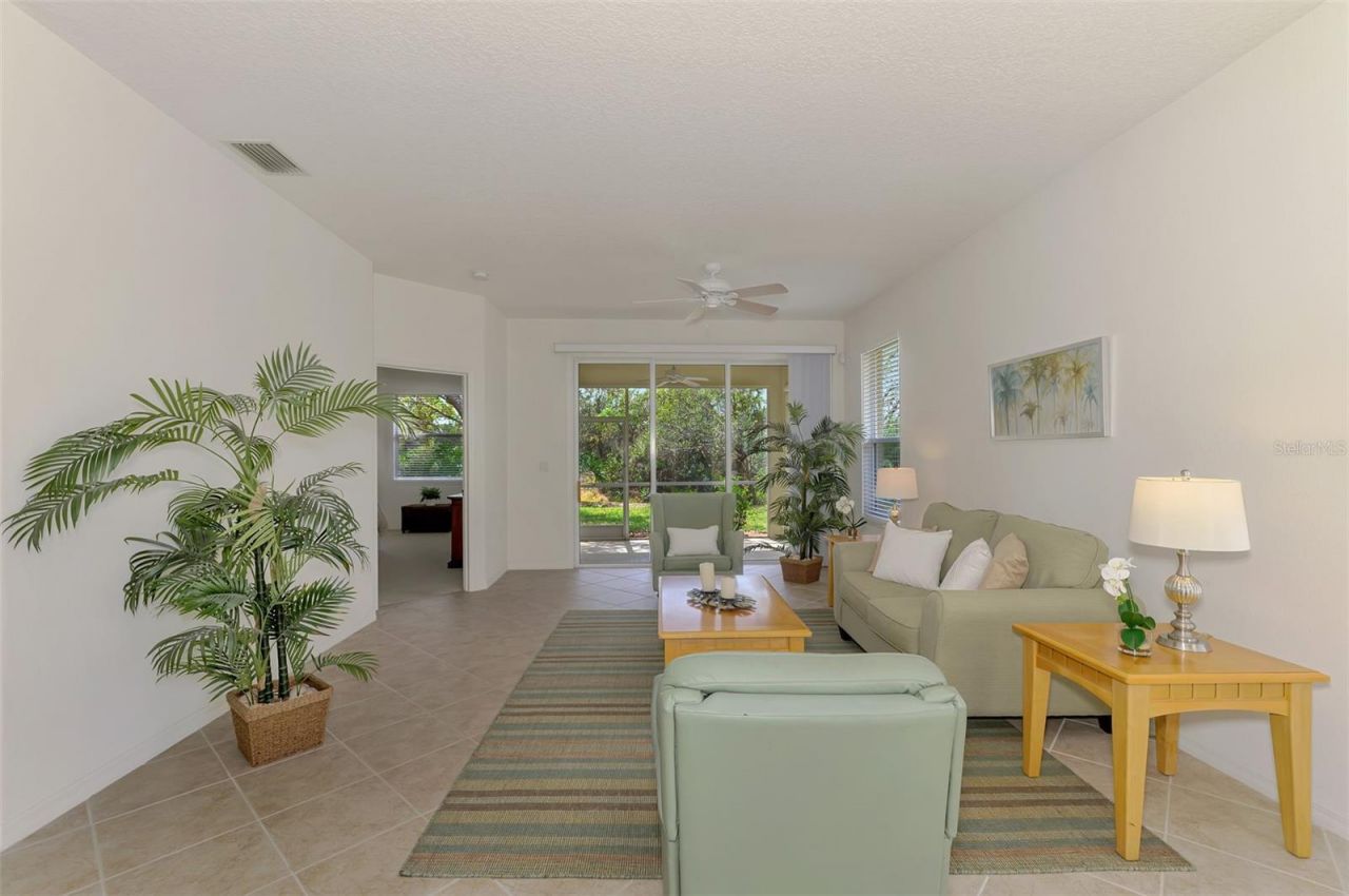 9367 Carnaby Drive, Venice, FL 34293 Photo