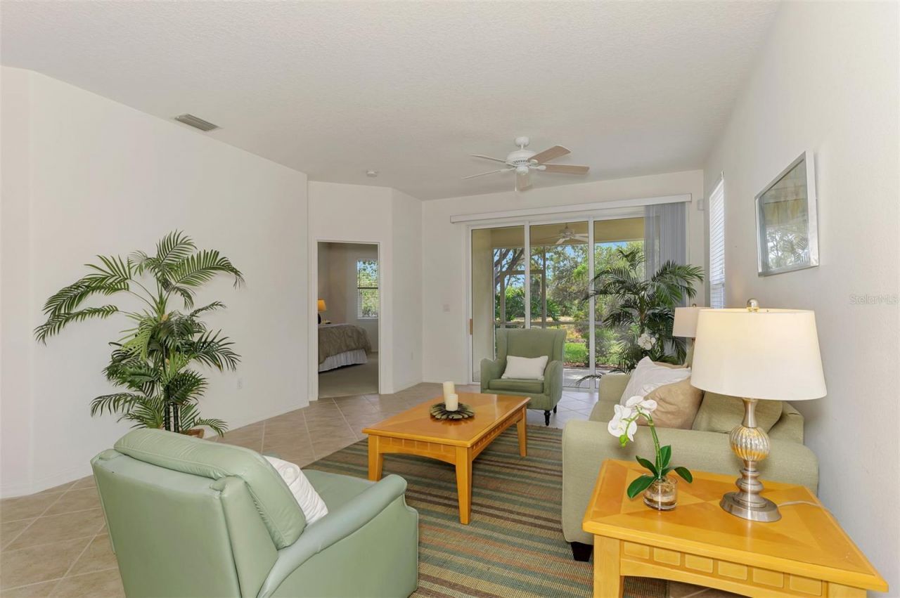 9367 Carnaby Drive, Venice, FL 34293 Photo